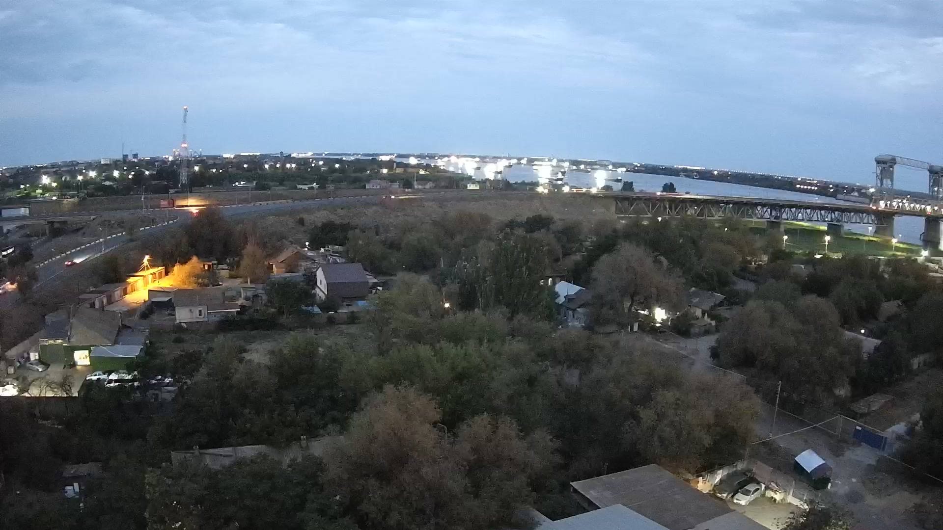 Астраханский мост в Астрахани