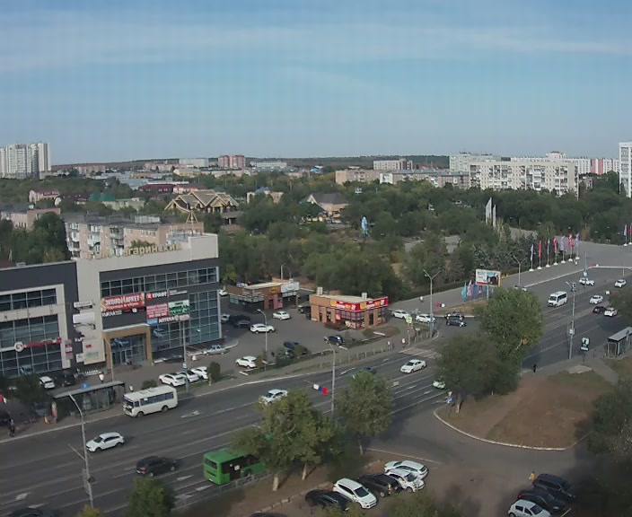 Улица Мира Гагарина