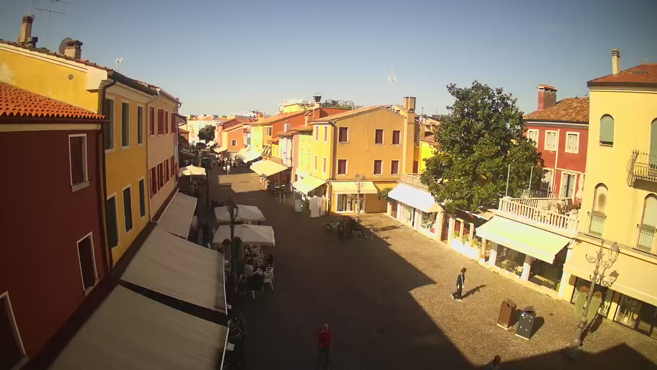 Rio Terrà delle Botteghe, Каорле