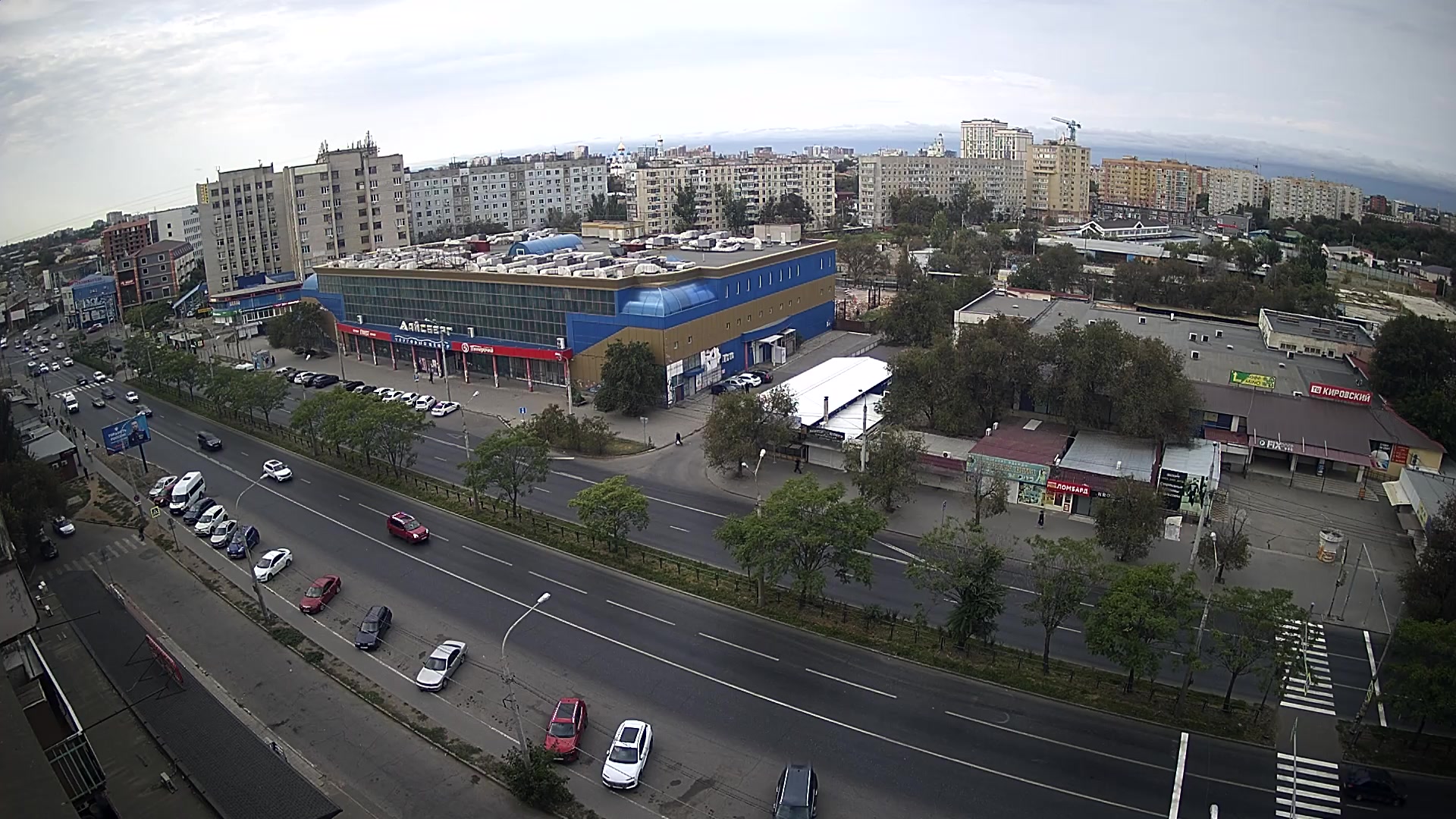 Веб-камера на улице Победы в Астрахани