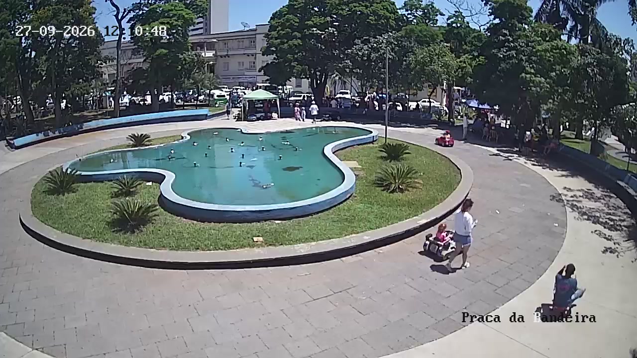 Площадь Бандейра