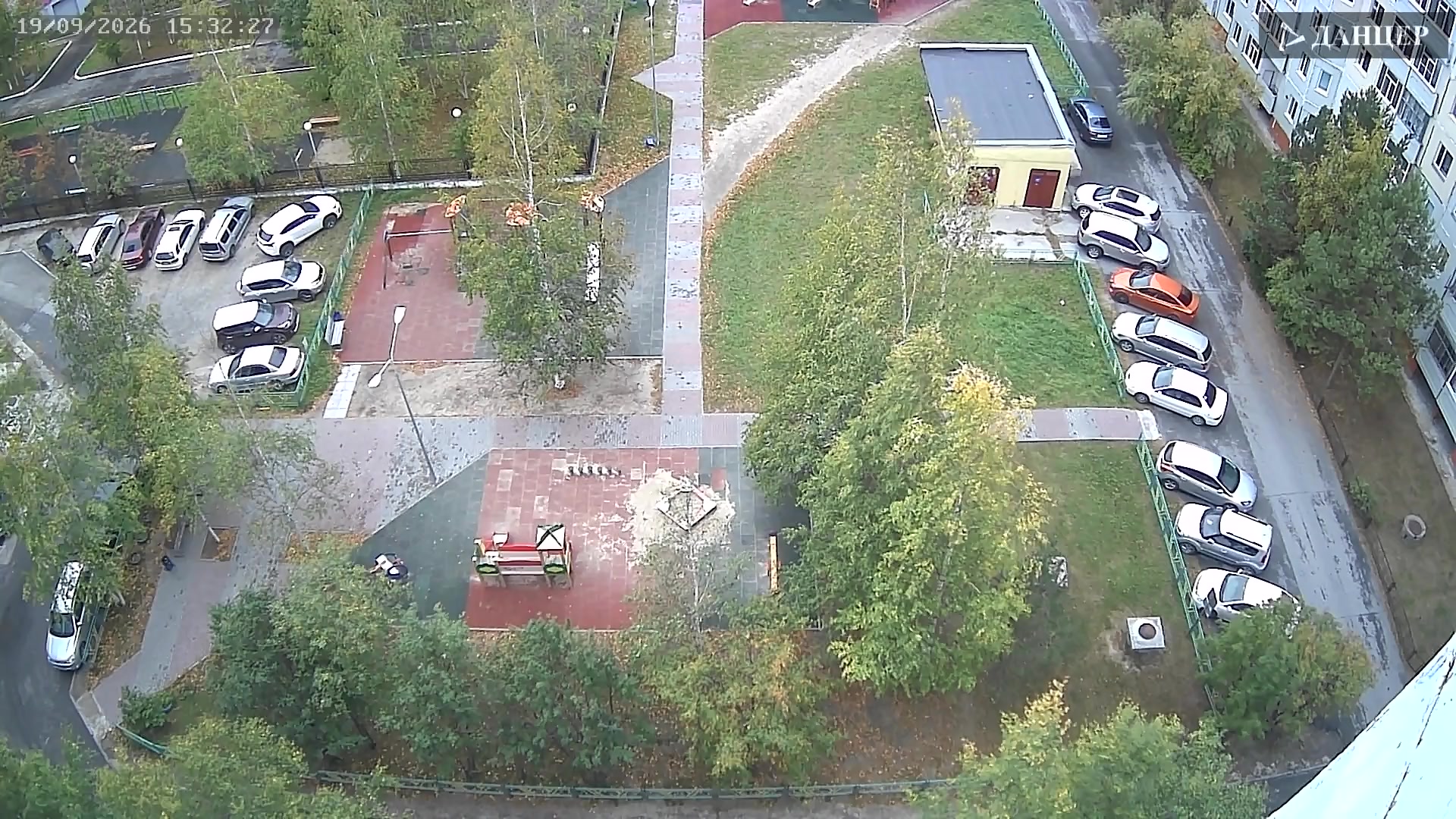 Набережная 12