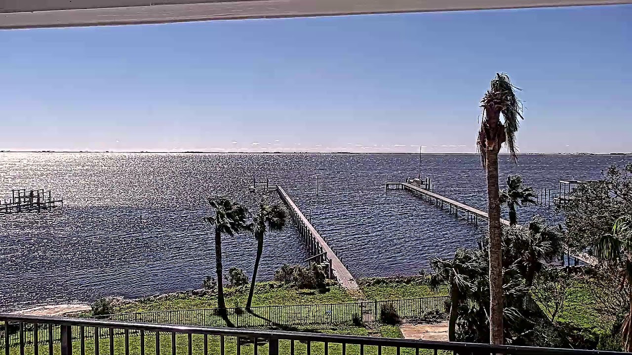 Gulf Breeze Marina