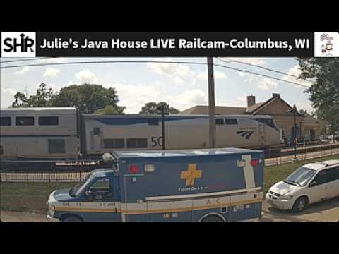 Железная дорога Julie's Java House Колумбус Висконсин