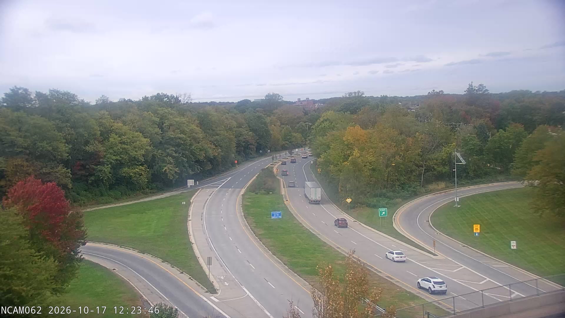 DE 273 @ LIBRARY AVE