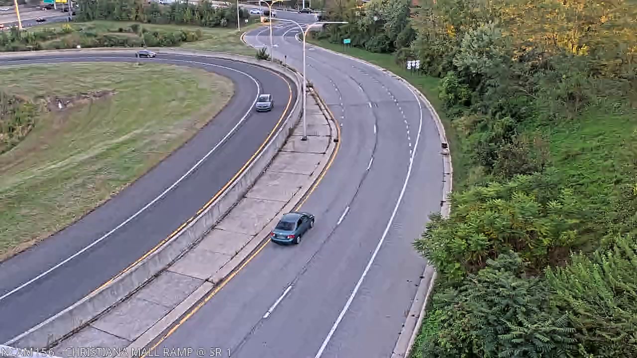 DE 2 @ DELAWARE PARK DR