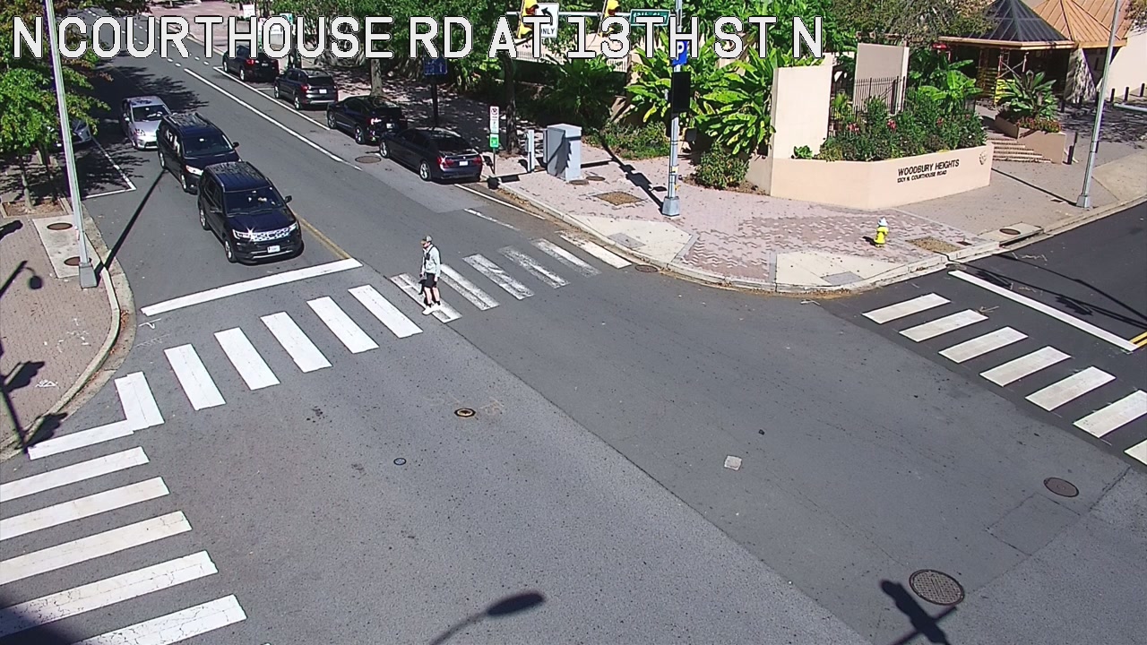 N Courthouse Rd @ 13th N - 241