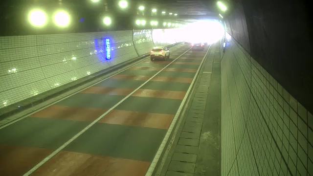 Baekyang Tunnel 2400m Mark, Busan