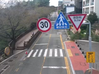 Dalmaetgil Road, Moon Festival Square
