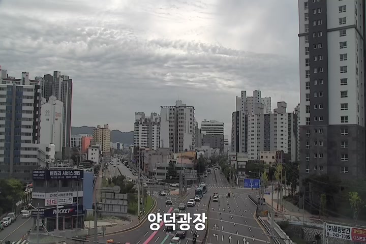 Yangdeok Square, Changwon