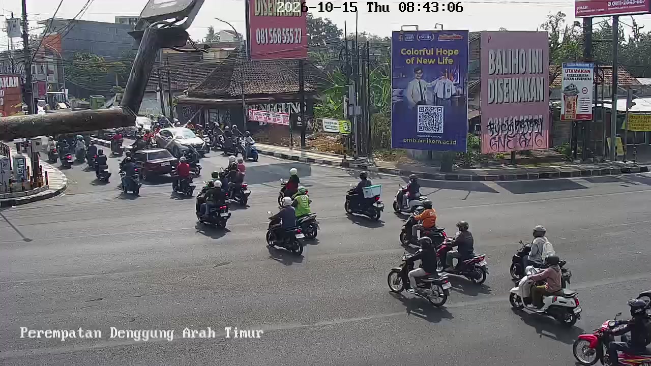 Simpang Denggung arah Timur