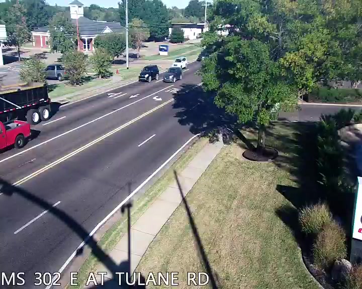 MS 302 E of Tulane Rd
