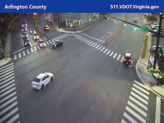 LEE HWY AT N KIRKWOOD ST