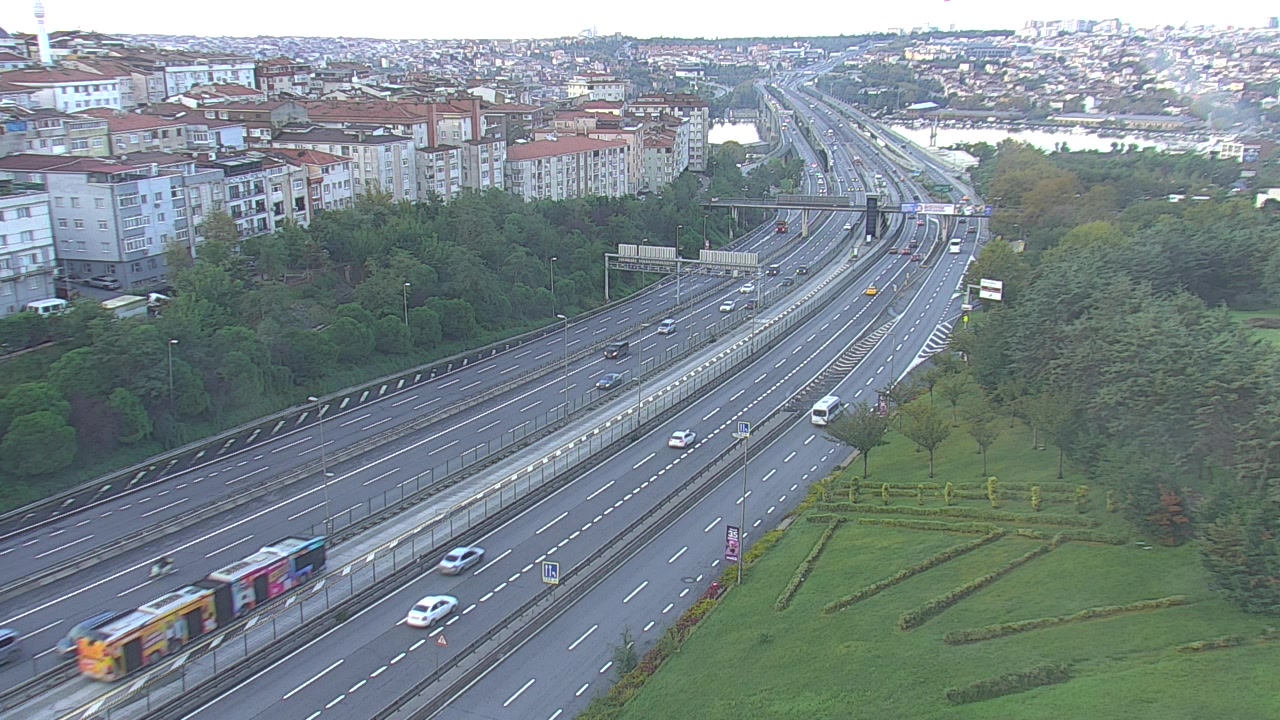 D100 HALİÇ HALICIOĞLU