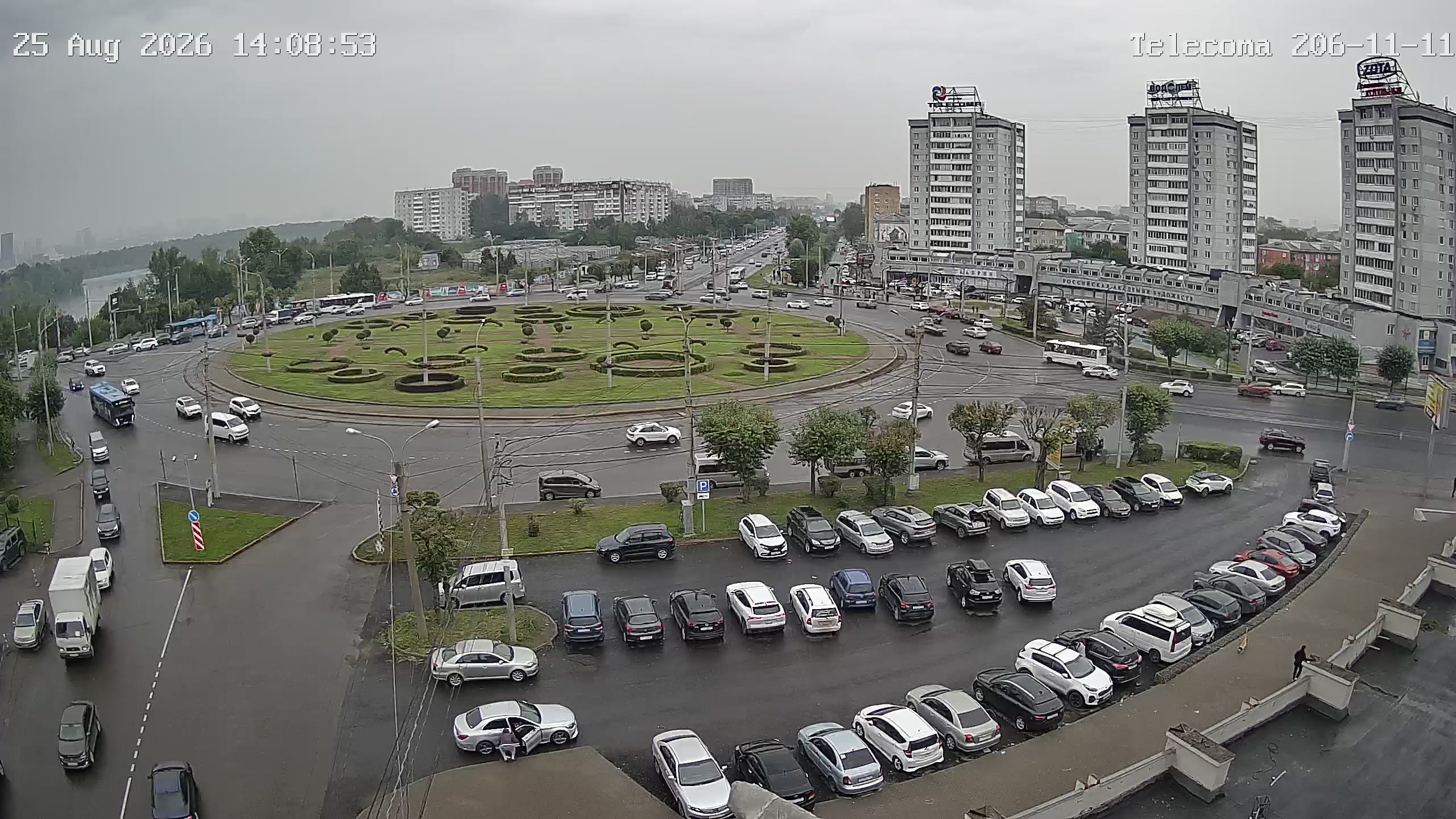 Предмостная площадь