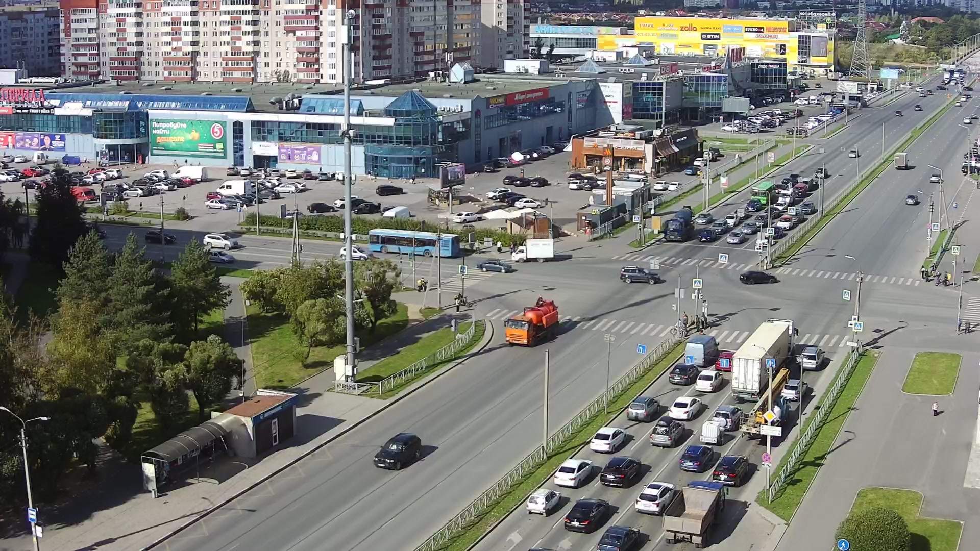 Перекрёсток Коммунальной и Юбилейной, Псков
