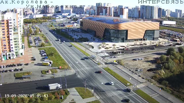 Перекрёсток улиц Академика Королёва и Университетской набережной